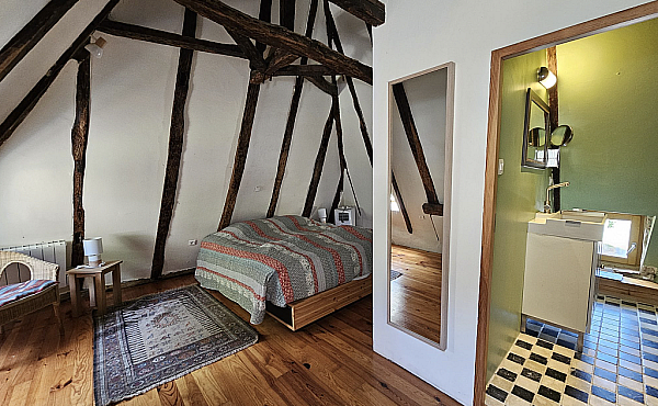 Property_For_Sale_in_France_with_Cle_France_Join_our_mailing_List_VAA00105_6.20