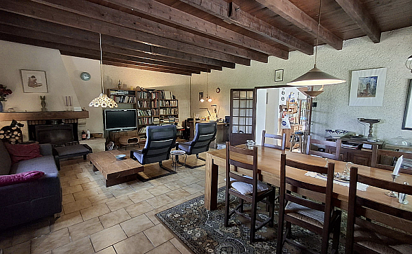 Property_For_Sale_in_France_with_Cle_France_Join_our_mailing_List_VAA00106_10