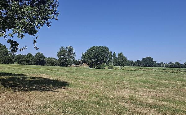 Property_For_Sale_in_France_with_Cle_France_Join_our_mailing_List_BHJ04116_10.10