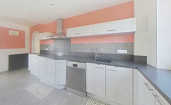 Property_For_Sale_in_France_with_Cle_France_Join_our_mailing_List_AXL06143_10.02