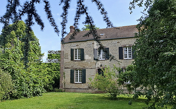 Property_For_Sale_in_France_with_Cle_France_Join_our_mailing_List_DJV06190_0.59