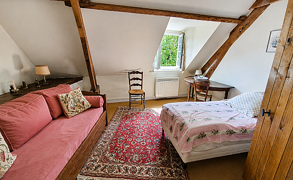 Property_For_Sale_in_France_with_Cle_France_Join_our_mailing_List_AMR00131_515_113934_1