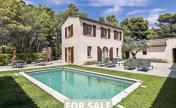 Property_For_Sale_in_France_with_Cle_France_Join_our_mailing_List_AXL06148_5.09