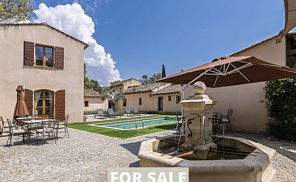 Property_For_Sale_in_France_with_Cle_France_Join_our_mailing_List_AXL06148_5.12