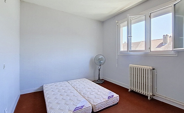 Property_For_Sale_in_France_with_Cle_France_Join_our_mailing_List_AXL06156_6.06