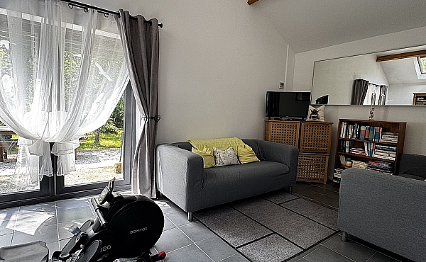 Property_For_Sale_in_France_with_Cle_France_Join_our_mailing_List_AXL06204_2.jpeProperty_For_Sale_in_France_with_Cle_France_Join_our_mailing_List_AXL06204_