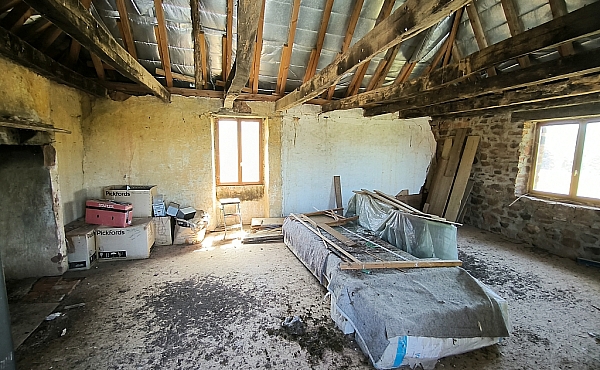 Property_For_Sale_in_France_with_Cle_France_Join_our_mailing_List_AMR00133_114105