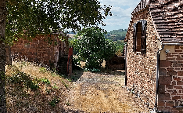 Property_For_Sale_in_France_with_Cle_France_Join_our_mailing_List_AMR00133_3814_0198_D