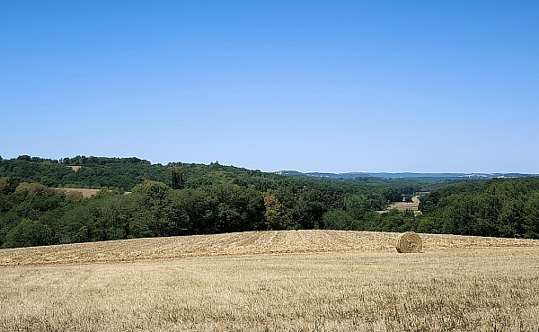Property_For_Sale_in_France_with_Cle_France_Join_our_mailing_List_AMR00133_722_132026