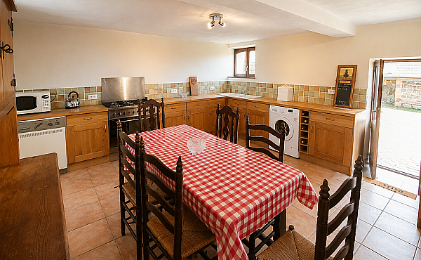 Property_For_Sale_in_France_with_Cle_France_Join_our_mailing_List_AMR00133_722_174240_1