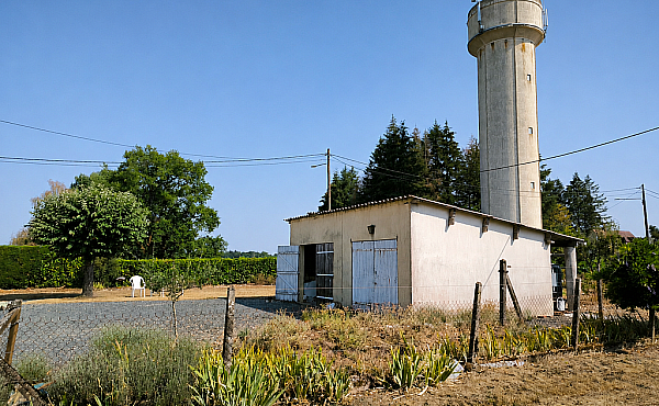 Property_For_Sale_in_France_with_Cle_France_Join_our_mailing_List_AMR00135_0729_110810_1