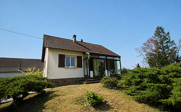 Property_For_Sale_in_France_with_Cle_France_Join_our_mailing_List_AMR00135_0729_112818_1
