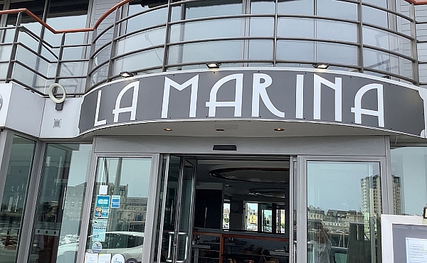 Waterfront Restaurant Business For Sale in Cherbourg Marina