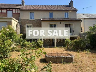Charming House, Ideal Family Home with Garden
