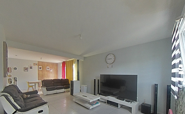Property_For_Sale_in_France_with_Cle_France_Join_our_mailing_List_AXL06177_4.59
