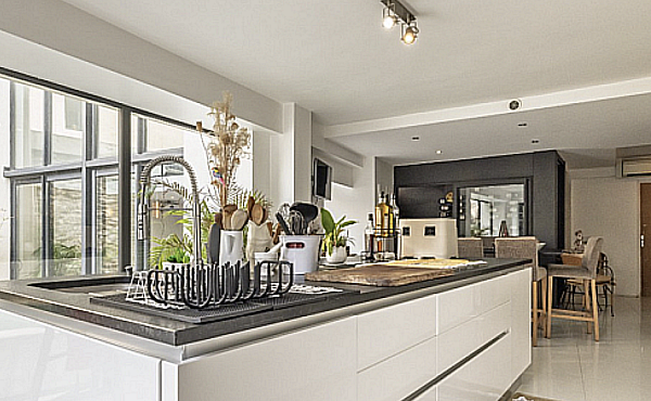 Property_For_Sale_in_France_with_Cle_France_Join_our_mailing_List_AXL06186_3.19