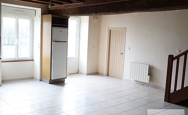 Property_For_Sale_Cle_France_MNB07396_1.17