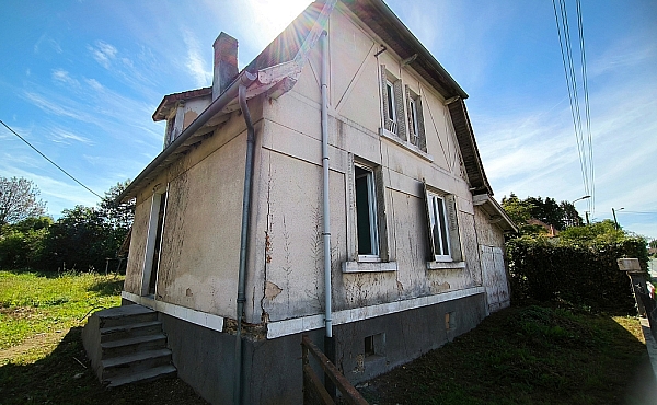 Property_For_Sale_in_France_with_Cle_France_Join_our_mailing_List_AMR00137_1_151025_1