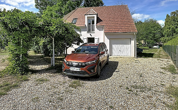 Property_For_Sale_in_France_with_Cle_France_Join_our_mailing_List_AXL06215_03