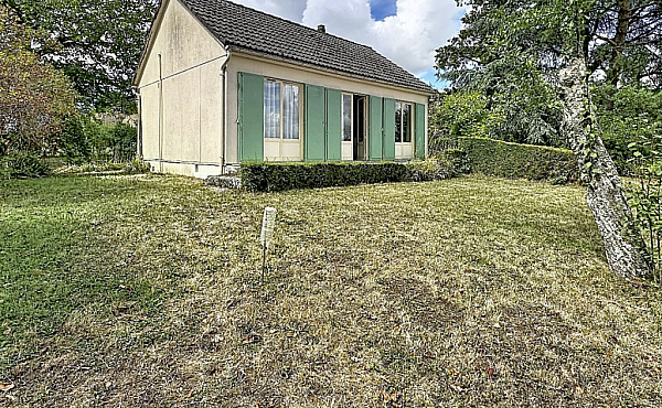 Property_For_Sale_in_France_with_Cle_France_Join_our_mailing_List_AXL06217_15