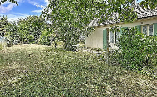 Property_For_Sale_in_France_with_Cle_France_Join_our_mailing_List_AXL06217_26