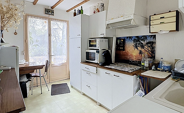 Property_For_Sale_in_France_with_Cle_France_Join_our_mailing_List_AXL06217_32