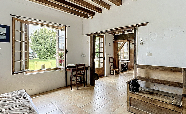 Property_For_Sale_in_France_with_Cle_France_Join_our_mailing_List_AXL06219_25