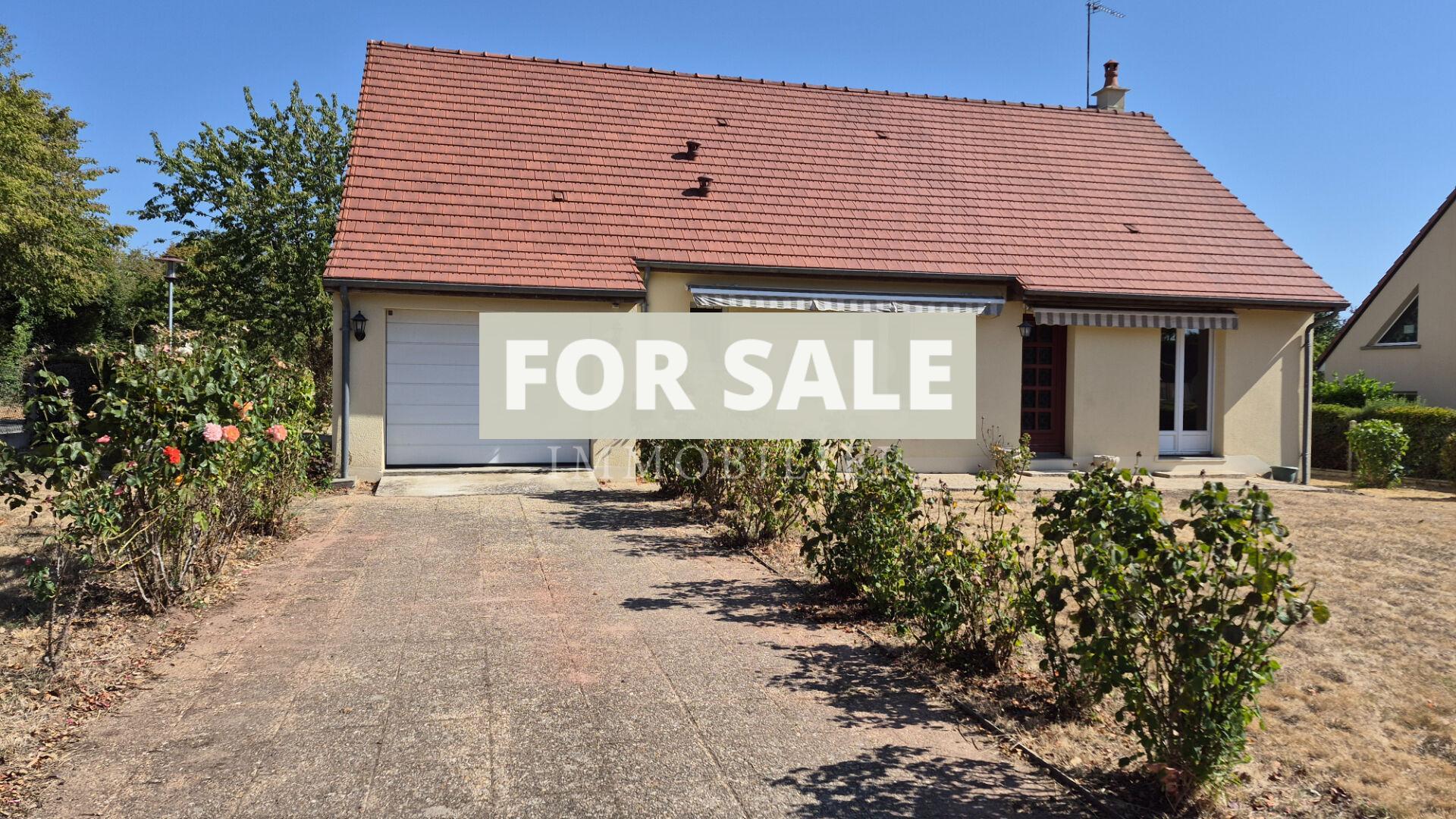 Modern Detached House with Living on One Level Possible