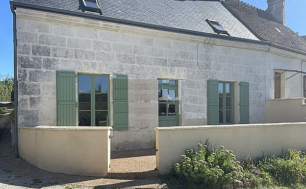 Charming House with Character, Outbuilding and Garden