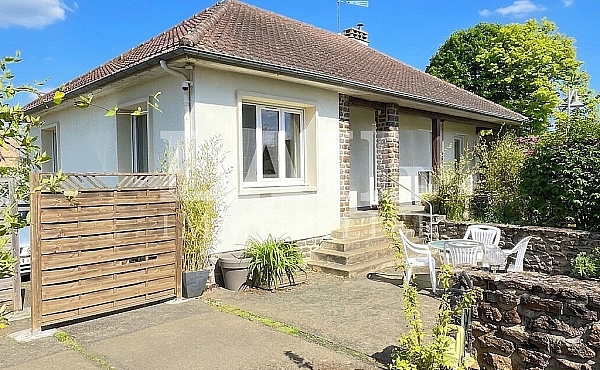 Fully Renovated Family Home with Lovely Garden