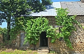 Country House with Outbuilding to Renovate wit Two Ponds