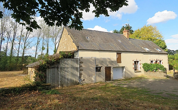 Detached Country House with Land