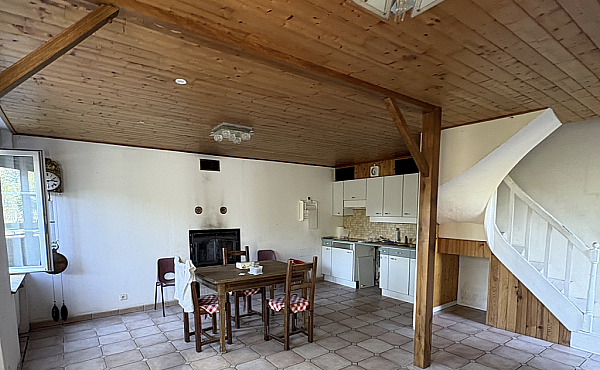 Property_For_Sale_in_France_with_Cle_France_Join_our_mailing_List_BHJ04123_7.06