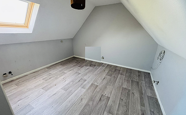 Property_For_Sale_in_France_with_Cle_France_Join_our_mailing_List_AXL06242_3.01