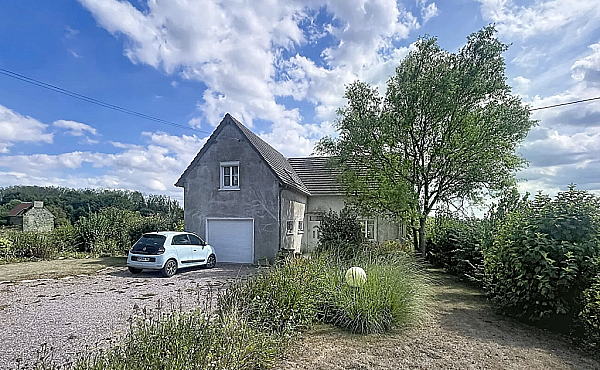 Detached House , Nice Family Home with Garden