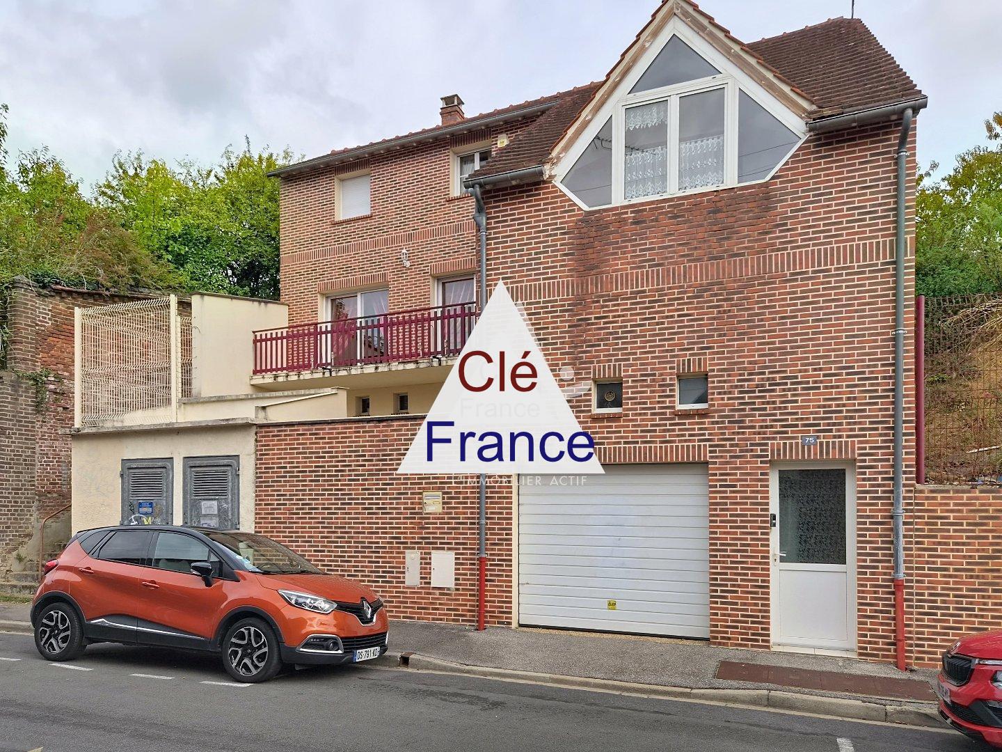 Superb Family Home with Landscaped Garden