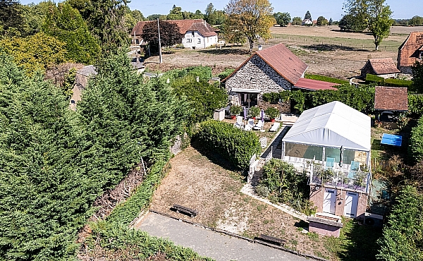 Main House and Two Guest Gites Plus Two Pools