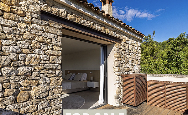 Property_For_Sale_in_France_with_Cle_France_Join_our_mailing_List_AXL06256_10.10