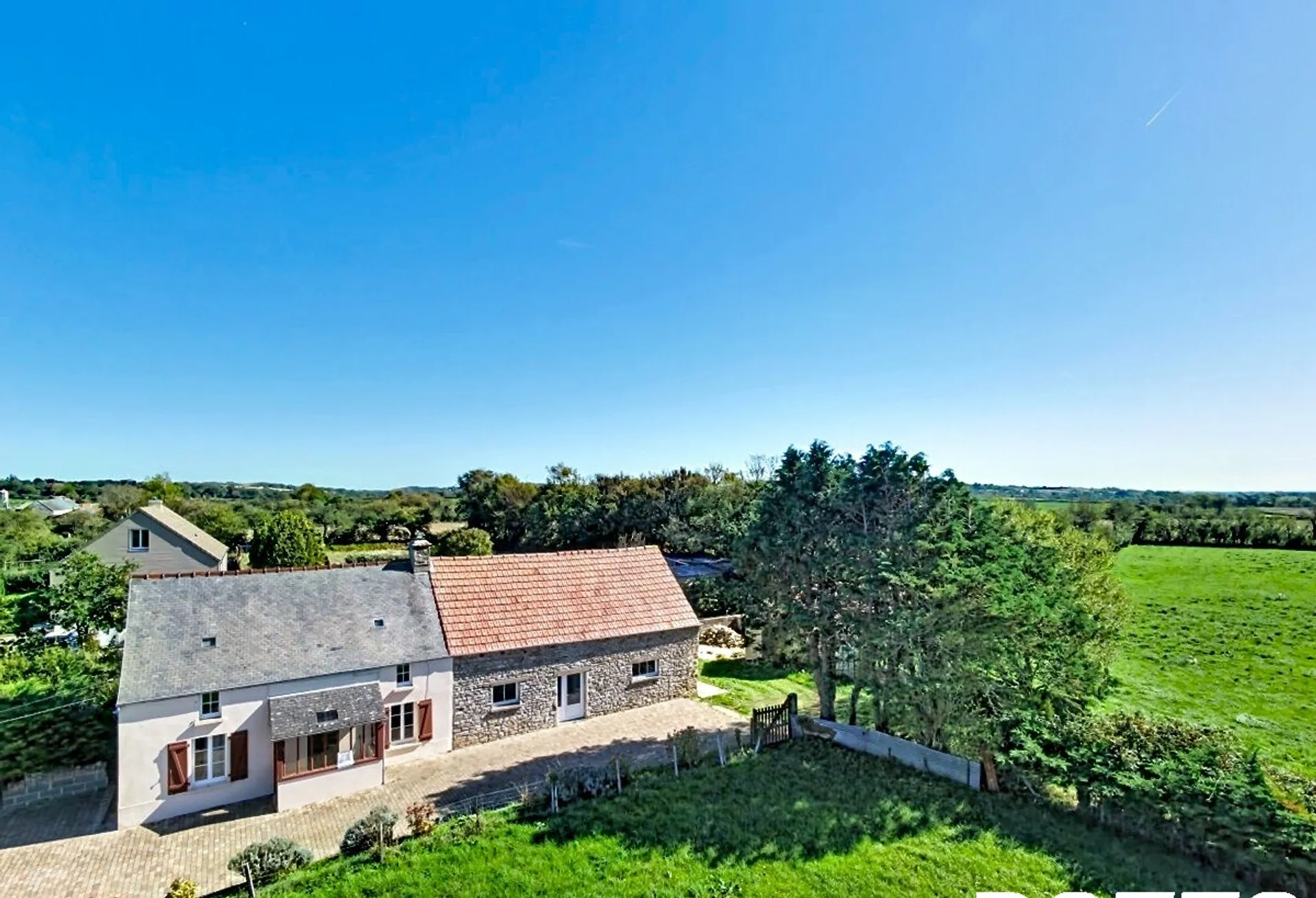 Detached Country House With Open Views by the Coast