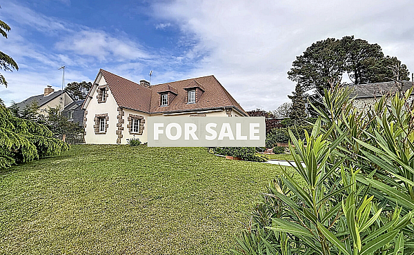 Property_For_Sale_in_France_with_Cle_France_Join_our_mailing_List_LNH13628_1.30