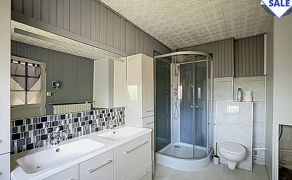 Property_For_Sale_in_France_with_Cle_France_Join_our_mailing_List_AXL06276_6.49
