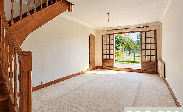 Property_For_Sale_in_France_with_Cle_France_Join_our_mailing_List_AXL06278_7.48