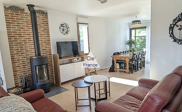 Property_For_Sale_in_France_with_Cle_France_Join_our_mailing_List_AXL06280_9.27