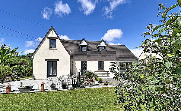 Property_For_Sale_in_France_with_Cle_France_Join_our_mailing_List_LNH13691_02