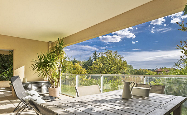 Property_For_Sale_in_France_with_Cle_France_Join_our_mailing_List_AXL06292_6.25