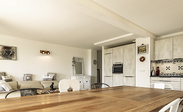 Property_For_Sale_in_France_with_Cle_France_Join_our_mailing_List_AXL06292_6.33