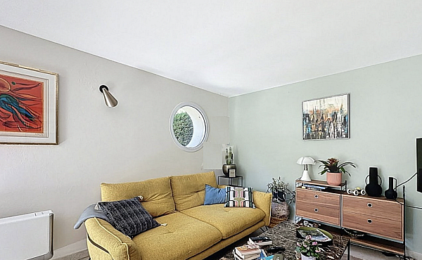 Property_For_Sale_in_France_with_Cle_France_Join_our_mailing_List_AXL06296_2.20