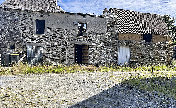 Property_For_Sale_in_France_with_Cle_France_Join_our_mailing_List_LNH13736_.35