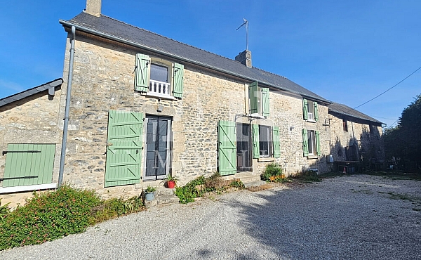 Property_For_Sale_in_France_with_Cle_France_Join_our_mailing_List_DJV06344_a