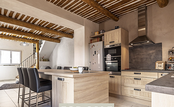 Property_For_Sale_in_France_with_Cle_France_Join_our_mailing_List_AXL06304_39.46